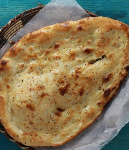 Tandoori Garlic Naan