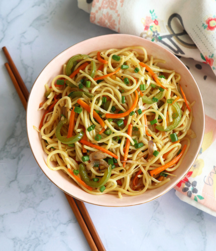 Veg Hakka Noodles