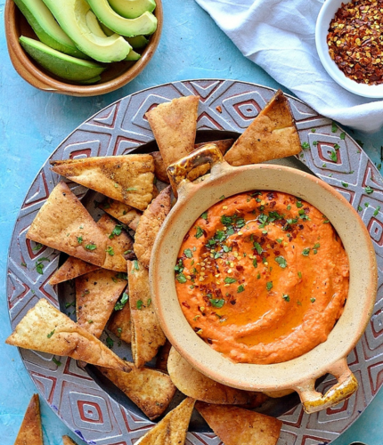 Spicy Hummus with Pitta