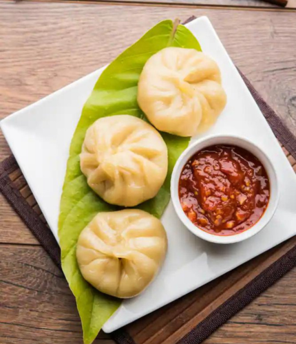 Paneer and Veg Momos