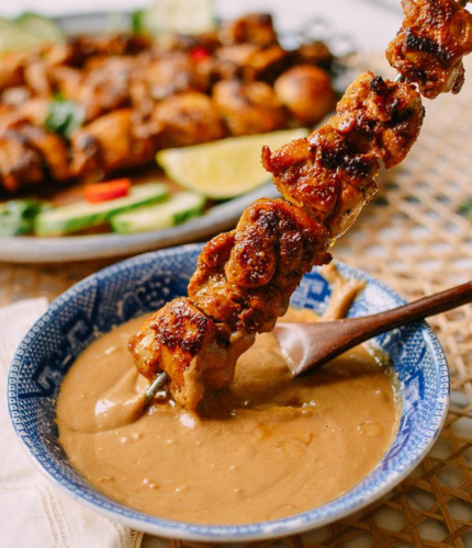 Chicken Satay With Peanut Sauce